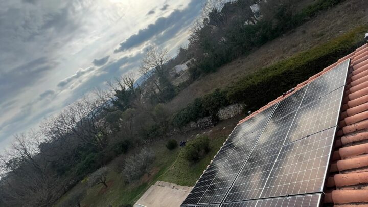 panneaux solaire à Besse sur Issole 3 Kwc